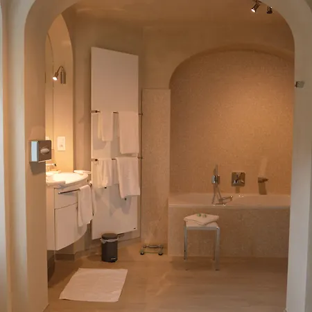 Hotel Manoir Du Dragon 4*