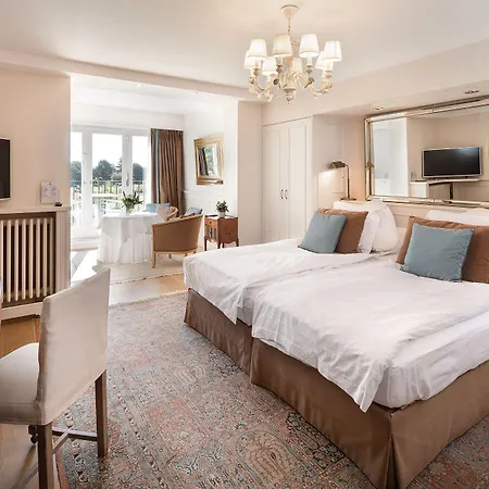 Hotel Manoir Du Dragon 4*